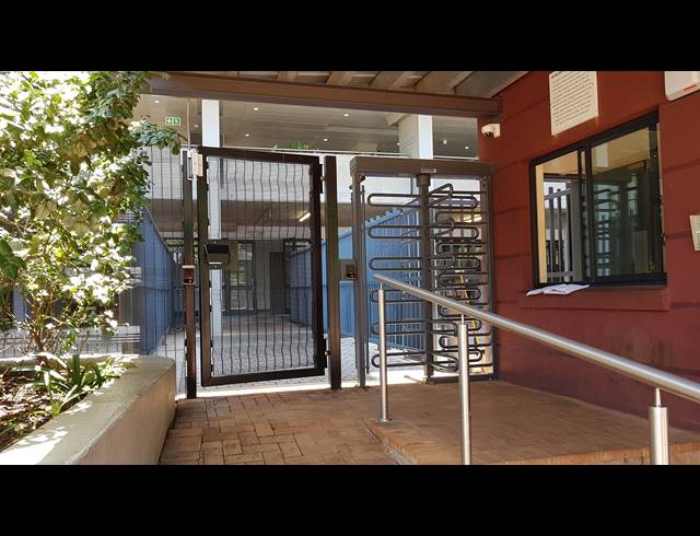 1 BEDROOM FLAT SOLD IN HATFIELD